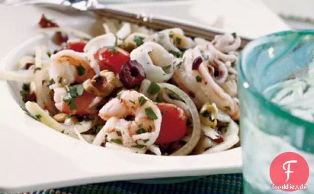 Italienische Garnelen, Jakobsmuschel und Calamari-Salat