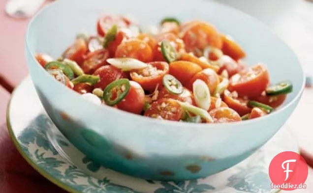 Gewürzte marinierte Tomaten