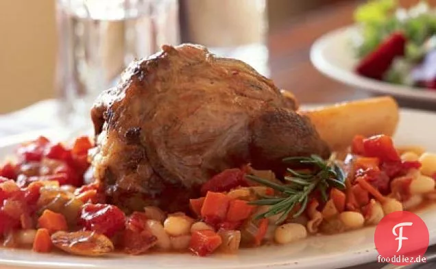 Lammschenkel auf Cannellini-Bohnen