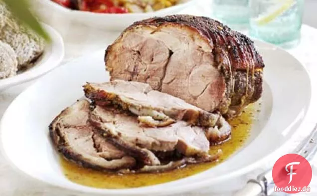 Langsam gebratenes Schweinefleisch mit Äpfeln & Paprika