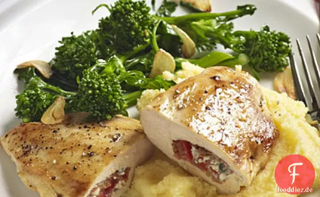 Schweinefleisch und Gorgonzola-Gefüllte Hähnchenbrust