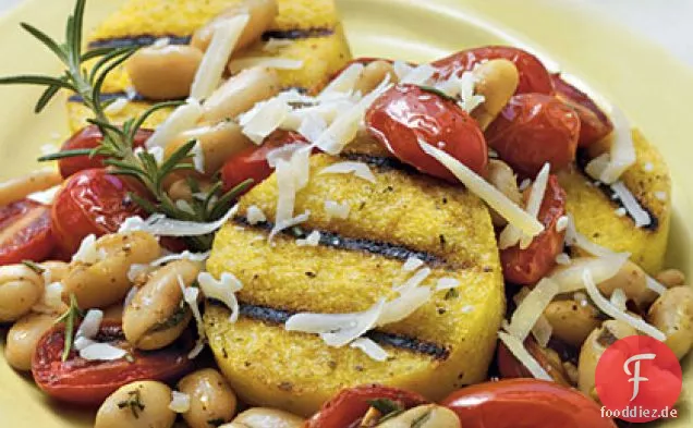 Gegrillte Polenta mit Tomaten und Weißen Bohnen