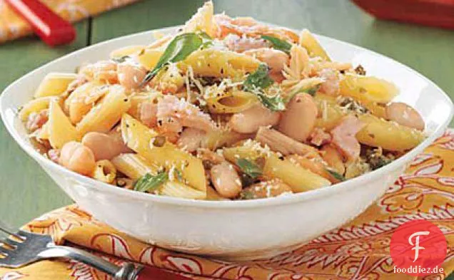 Penne mit Thunfisch, Kapern und Bohnen