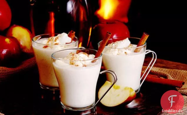 Heißen Apfelwein Nog