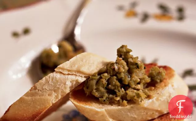 Oliven-Zwiebel-Tapenade