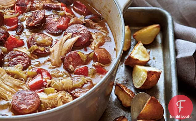 Hähnchen-Andouille Gumbo mit Bratkartoffeln