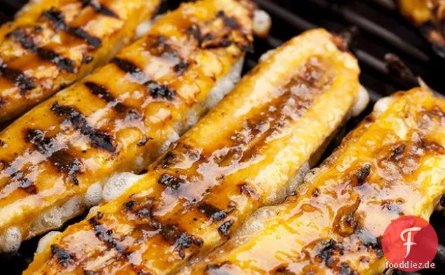 Gegrillte Reifer Kochbananen (Plátanos Maduros a la Parrilla)