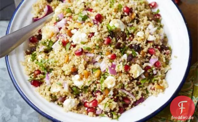 Herby quinoa, feta & Granatapfel-Salat