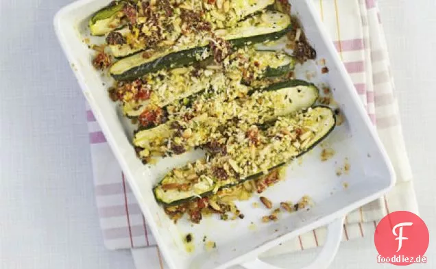 Italienische gefüllte Zucchini