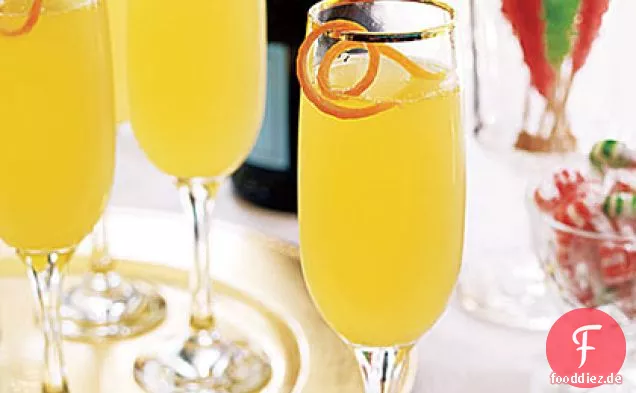 Zitrus-Champagner-Cocktails