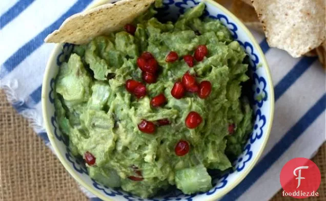 Granatapfel-Gurken-Guacamole