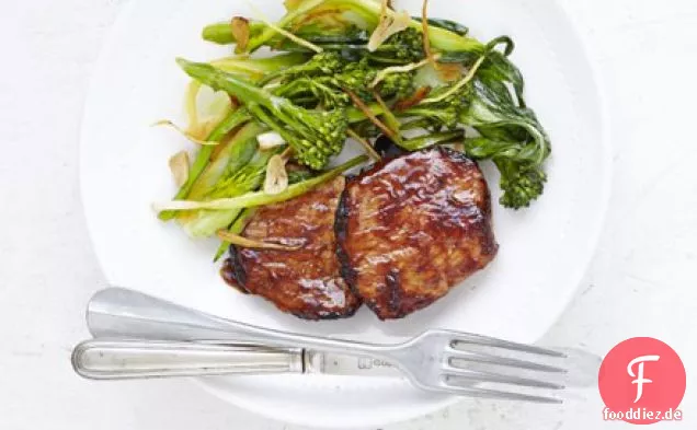 Hoisin-Schweinefleisch mit Knoblauch & Ingwer greens