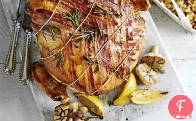 Türkei Krone mit gebratenem Knoblauch & Pancetta