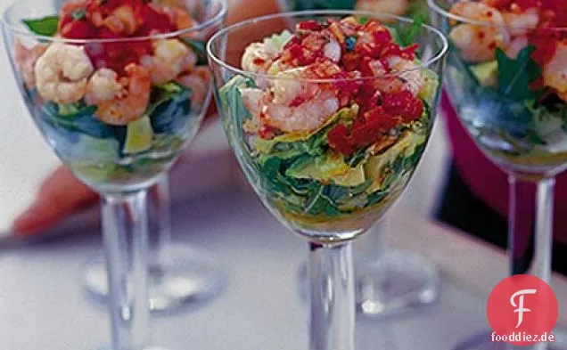 Würziger Garnelencocktail mit Tomaten-Koriander-Dressing