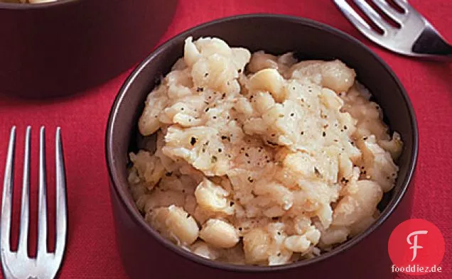 Cremige Cannellini-Bohnen mit Knoblauch und Oregano