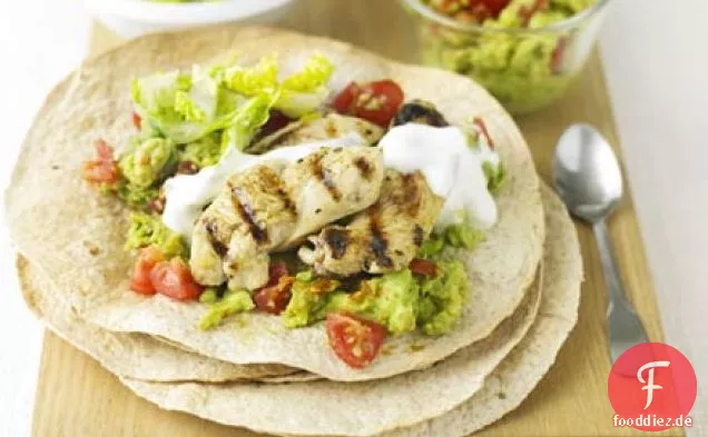 Lime & pepper chicken wraps