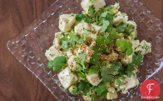 Tofu-Avocado-Salat