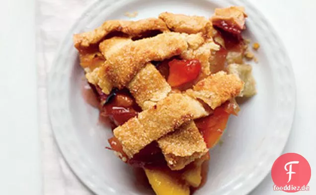 Mandel-, Pflaumen- und Pfirsichkuchen
