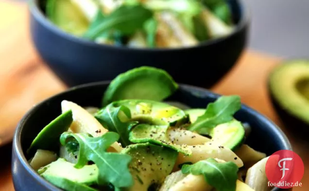 Avocado, Parmesan Und Rucola Pasta