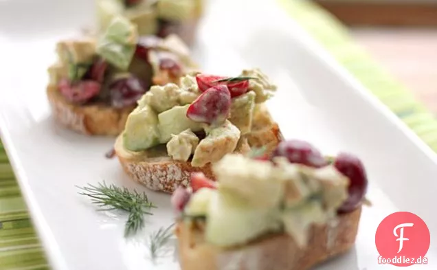 Sommer-Hähnchen-Salat Mit Avocado & Kirschen