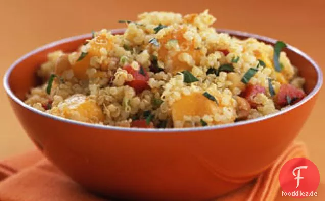 Quinoa mit Mango und Curryjoghurt