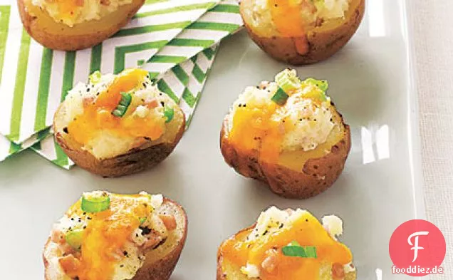 Schinken und Cheddar Kartoffelschalen