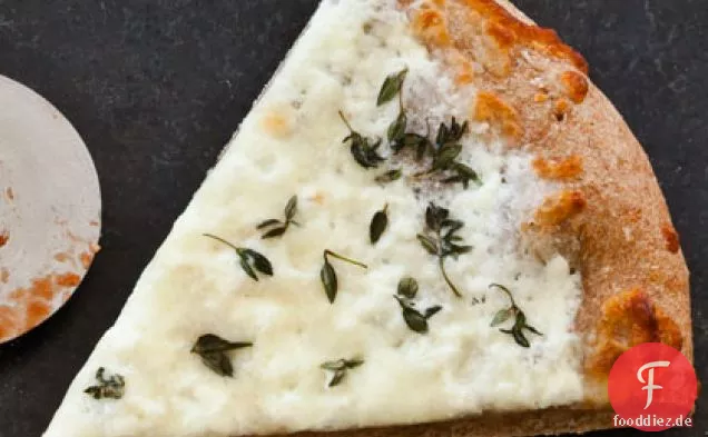 Drei-Käse-Pizza (für Käseliebhaber)