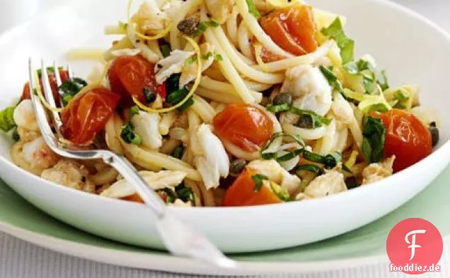 Spaghetti mit Krabben, Kirschtomaten & Basilikum