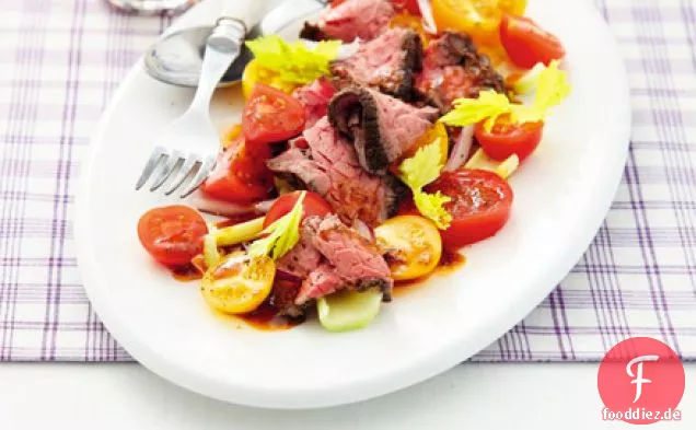 Gegrillter Steaksalat mit Meerrettichdressing