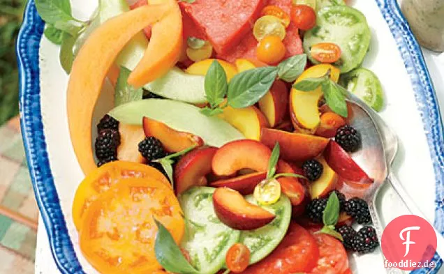 Tomaten- und Obstsalat
