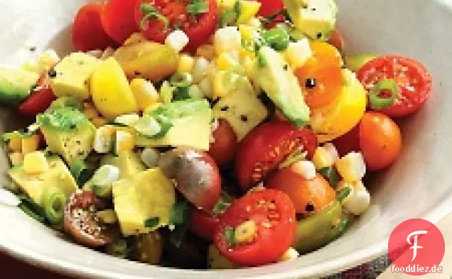 Tomaten-, Mais- und Avocadosalat