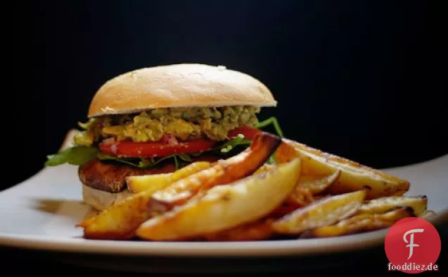 Portobello-Pilz-Burger W/ Hausgemachte Pommes Frites