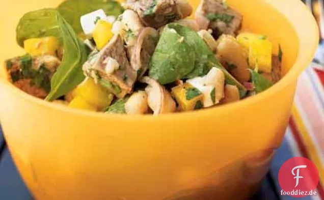 Lammbraten und weißer Bohnensalat