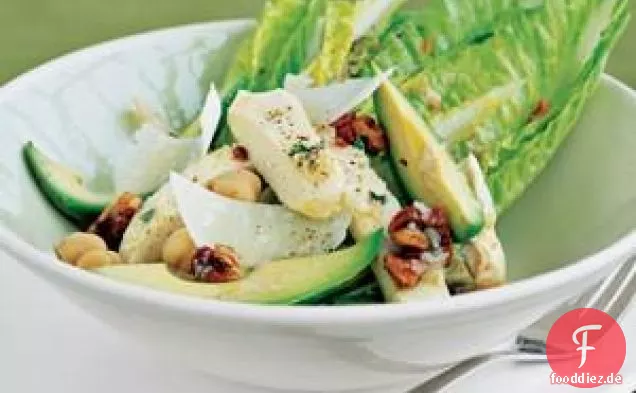 Caesar-Salat Mit Huhn Und Avocado