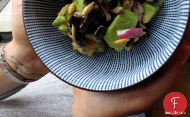 Sonntag Avocado-Salat