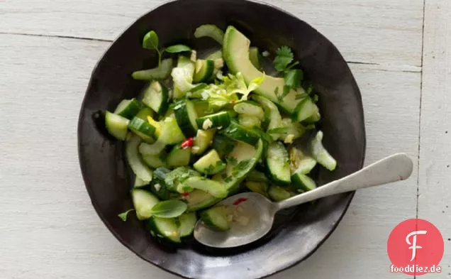 Gurken-Avocado-Salat