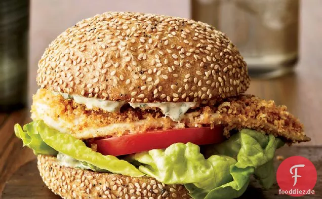 Knusprige Fischsandwiches mit Kräuter-Remoulade