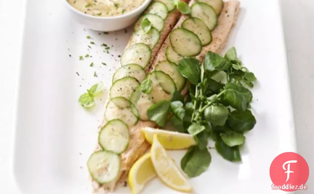 Folie Pochierter Lachs mit herby mayo