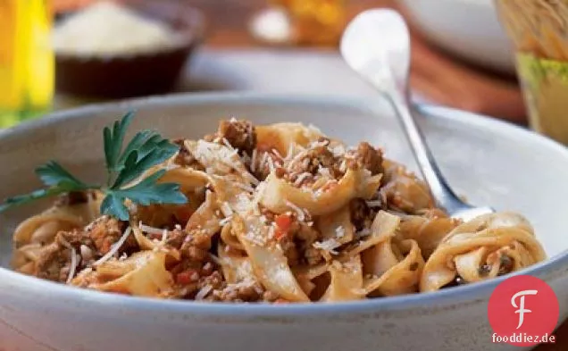 Ragù Alla Bolognese-Fettuccine mit