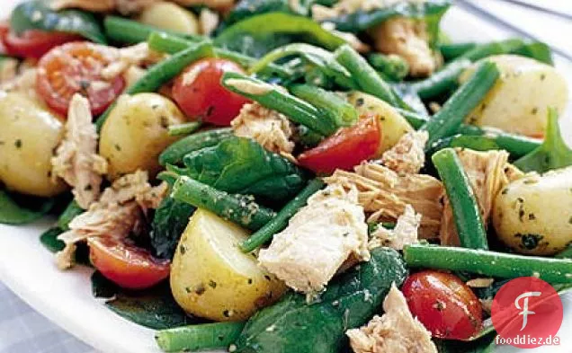 Warmer Kartoffel-Thunfisch-Salat mit Pesto-Dressing