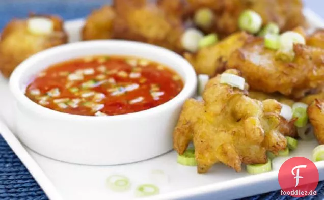 Krabben- und Maiskuchen mit Chili-Dip-Sauce