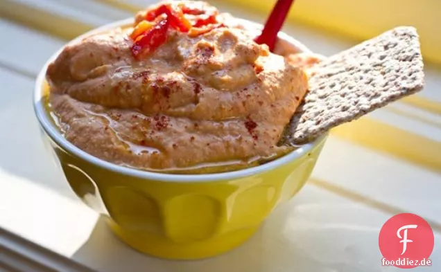 Gerösteter roter Pfeffer Hummus