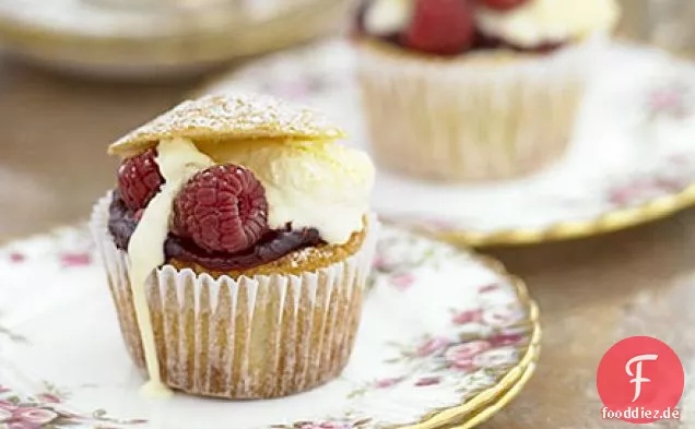 Clotted cream-splits