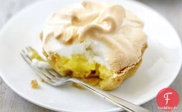 Kleine Zitronen-Baiser-Kuchen