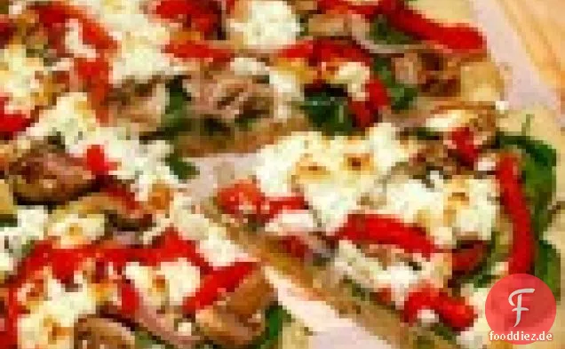 Paprika, rote Zwiebel und Ziegenkäse Pizza
