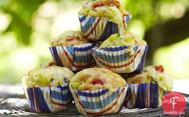 Brie, zucchini & Paprika muffins
