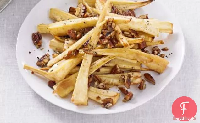Sticky Maple-glasierte Pastinaken mit Pekannüssen