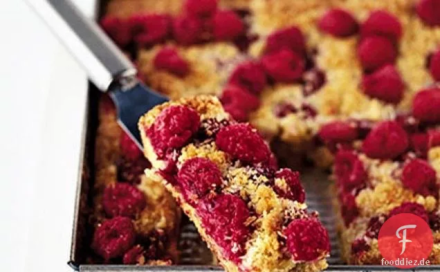 Himbeere und Mandel-traybake