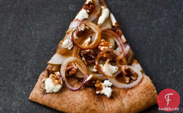 Birnen-, Pekannuss- und Ziegenkäsepizza (eine süße Scheibe)