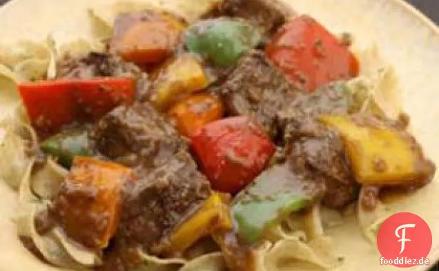 Fenchel-verkrustete Lendenspitzen mit Paprika